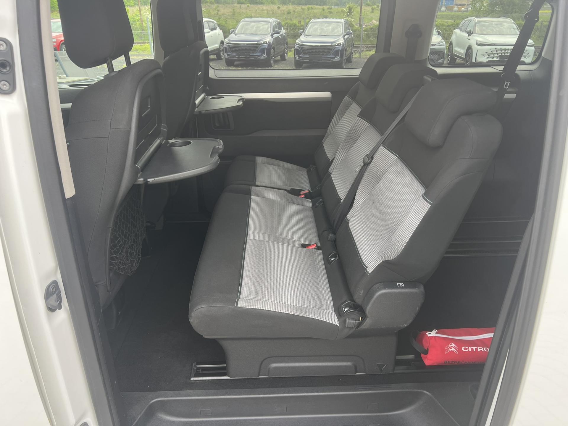 Citroën SpaceTourer 2.0HDi 130kW AUTOMAT DPH – fotografie 11