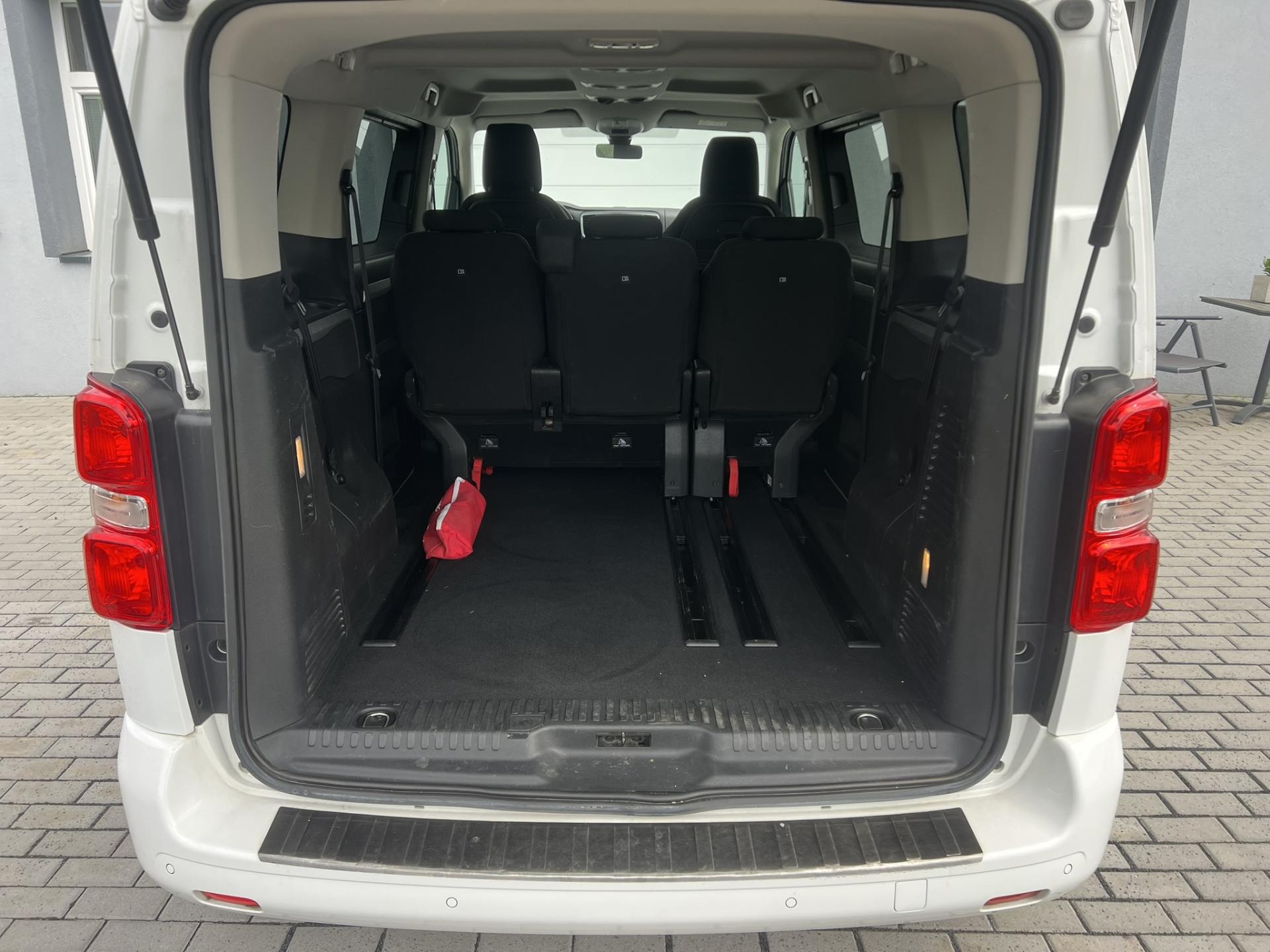 Citroën SpaceTourer 2.0HDi 130kW AUTOMAT DPH – fotografie 22
