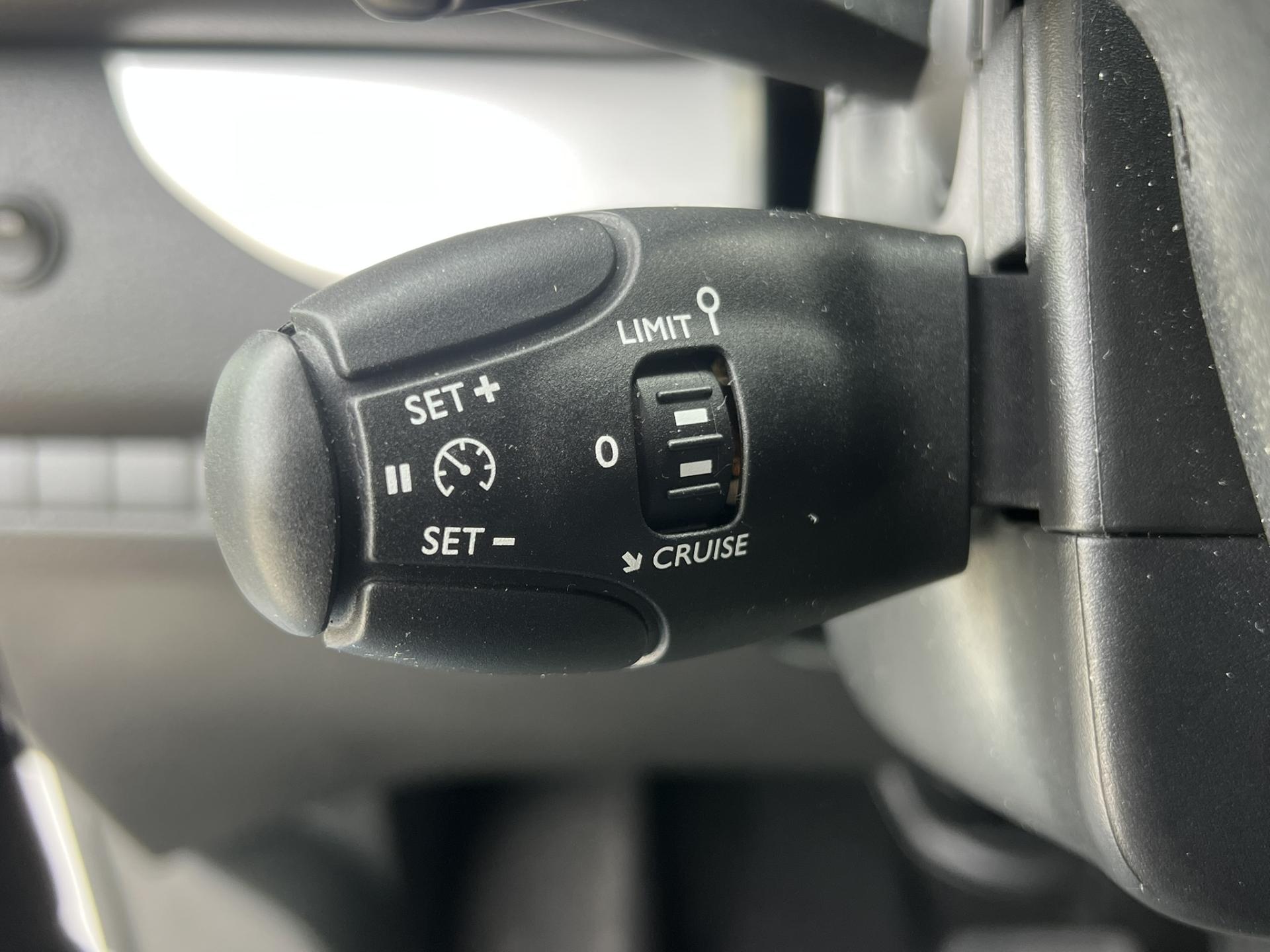 Citroën SpaceTourer 2.0HDi 130kW AUTOMAT DPH – fotografie 17