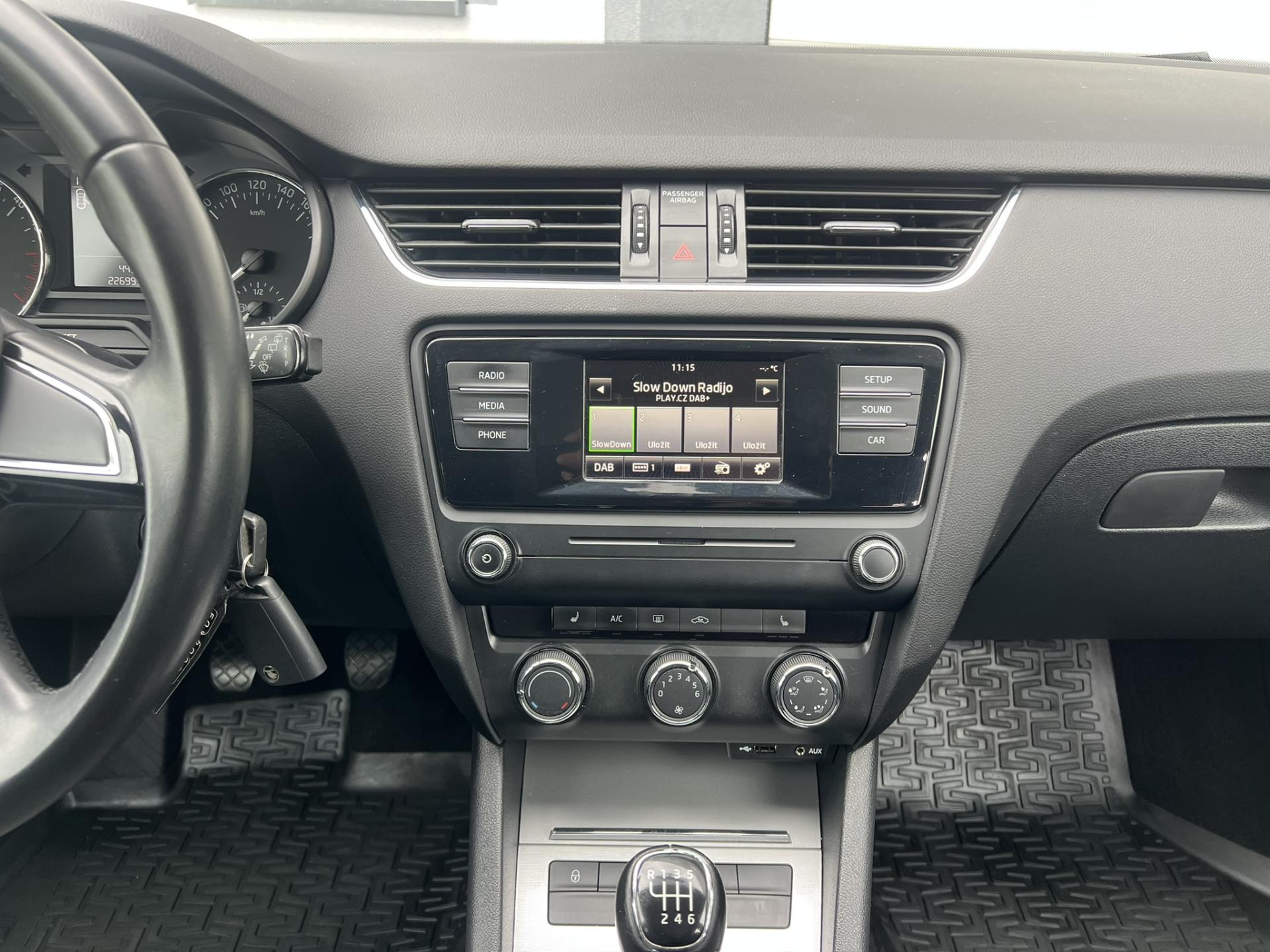 Škoda Octavia 2.0 TDI 110KW ČR NOVÉ – fotografie 12