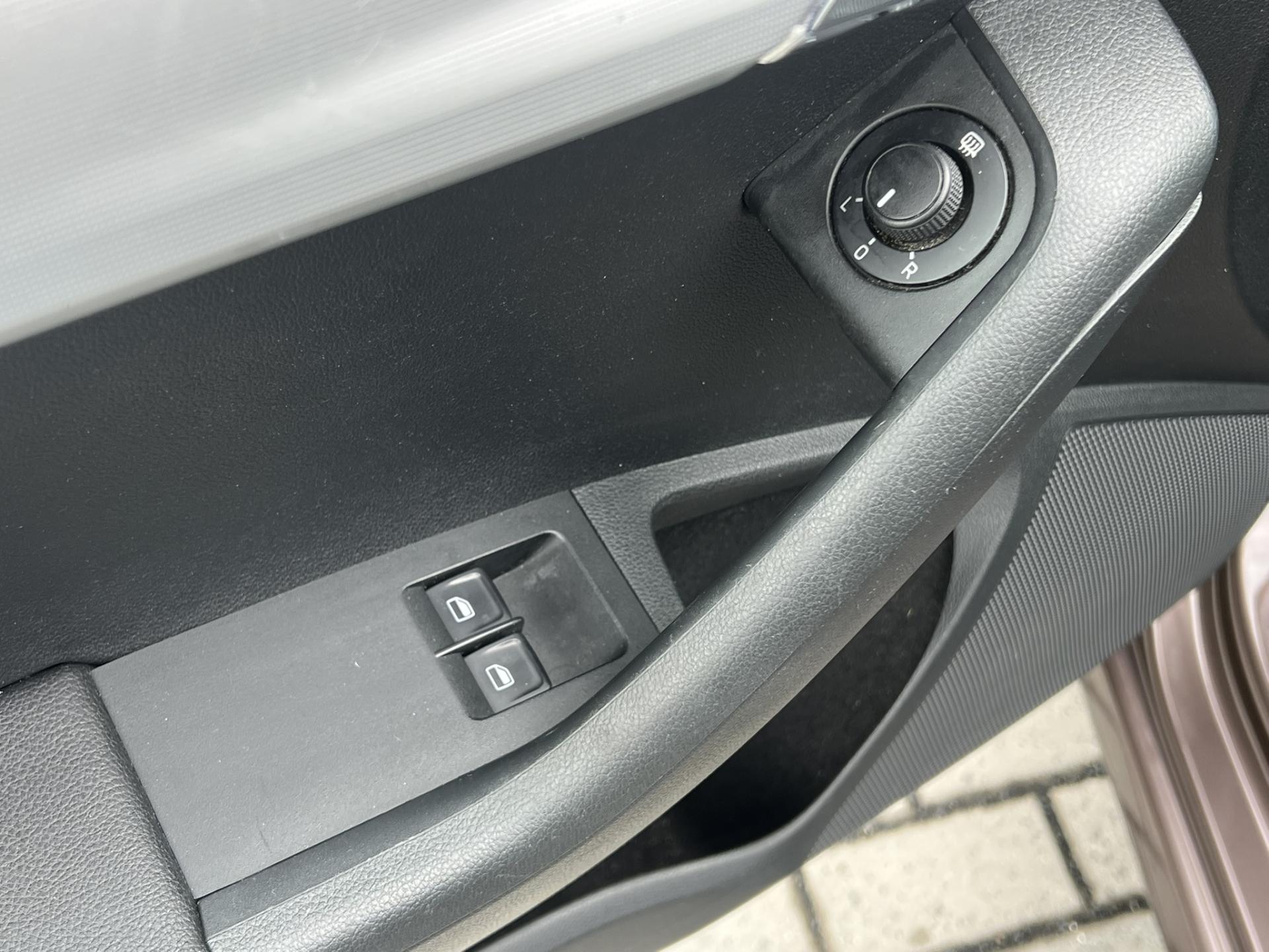 Škoda Octavia 2.0 TDI 110KW ČR NOVÉ – fotografie 14
