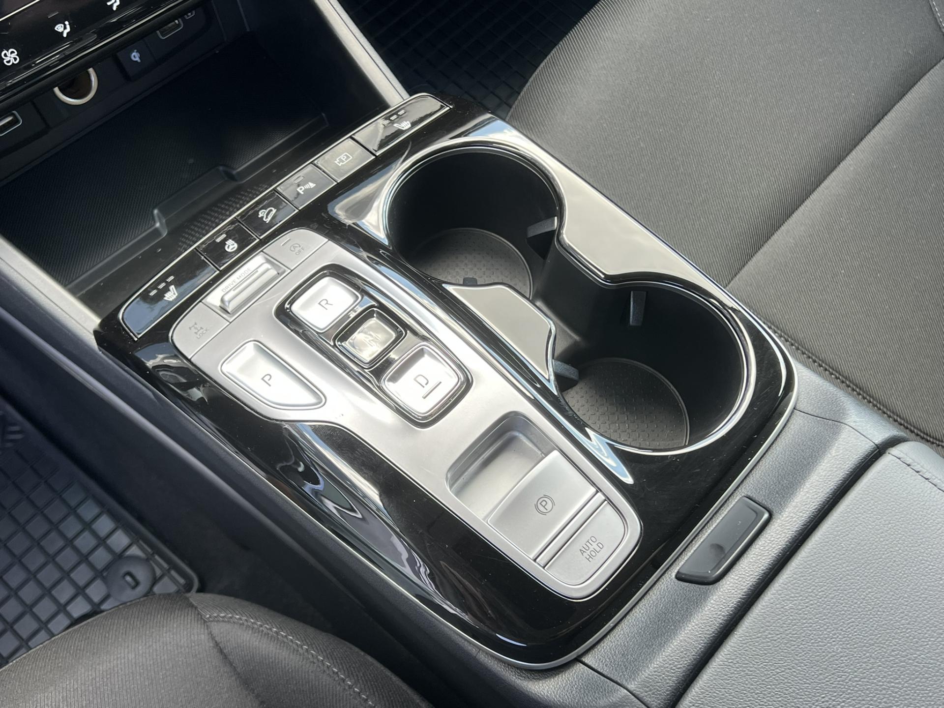 Hyundai Tucson 1.6CRDi 100kW STYLE 4x4 – fotografie 16