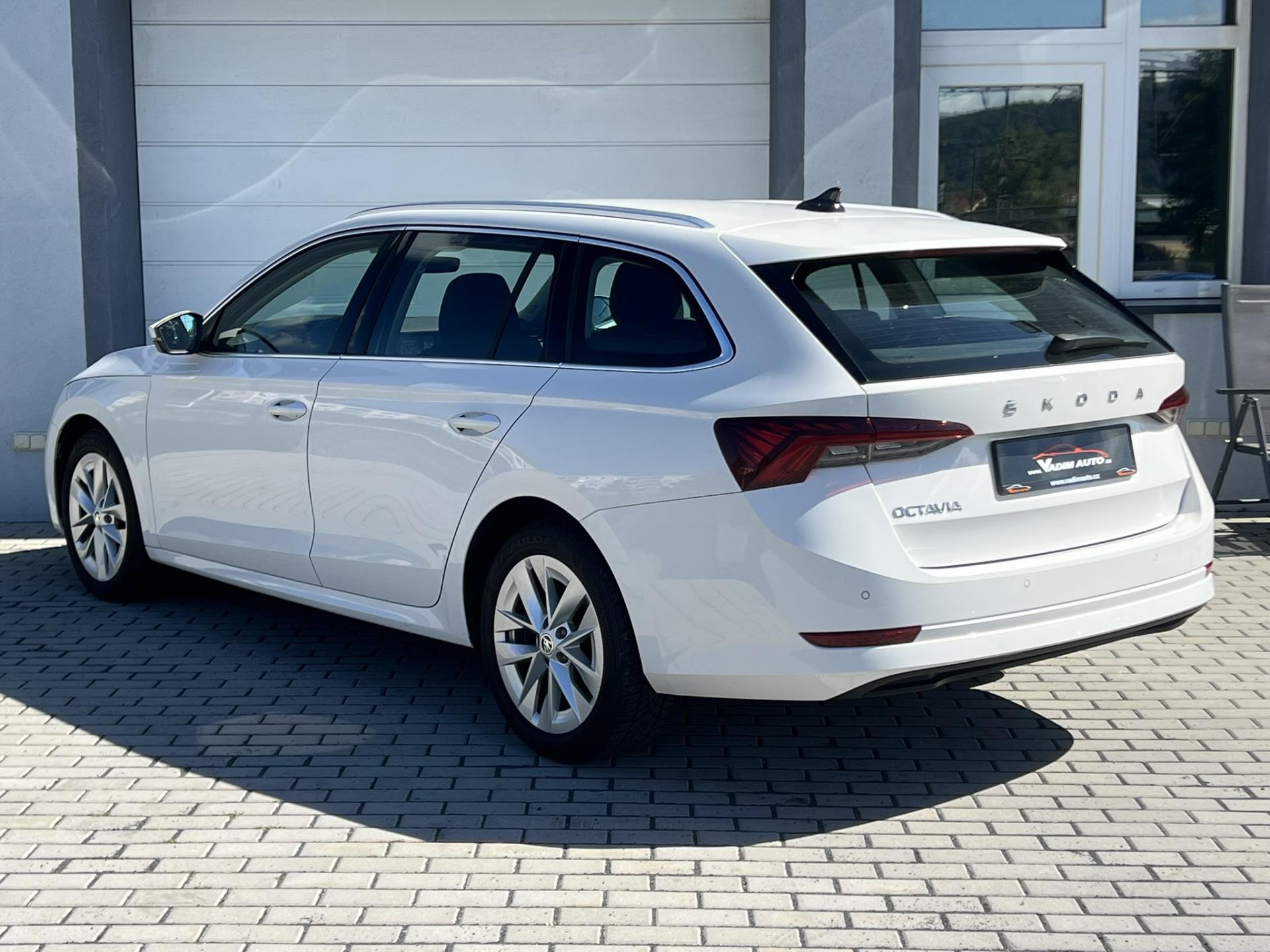 Škoda Octavia 1.5TSI 110kW DSG STYLE ČR NOVÉ – fotografie 4
