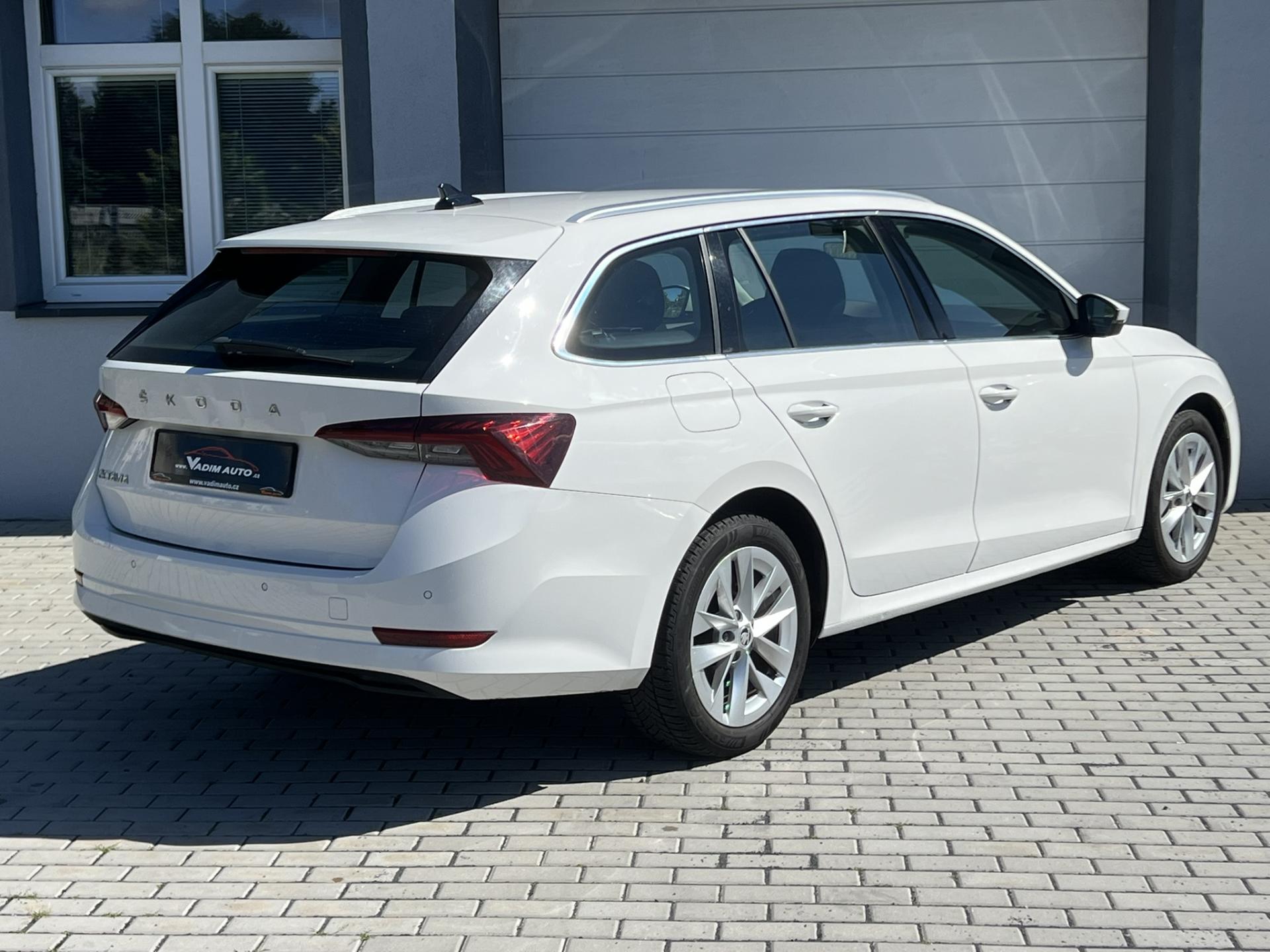 Škoda Octavia 1.5TSI 110kW DSG STYLE ČR NOVÉ – fotografie 5