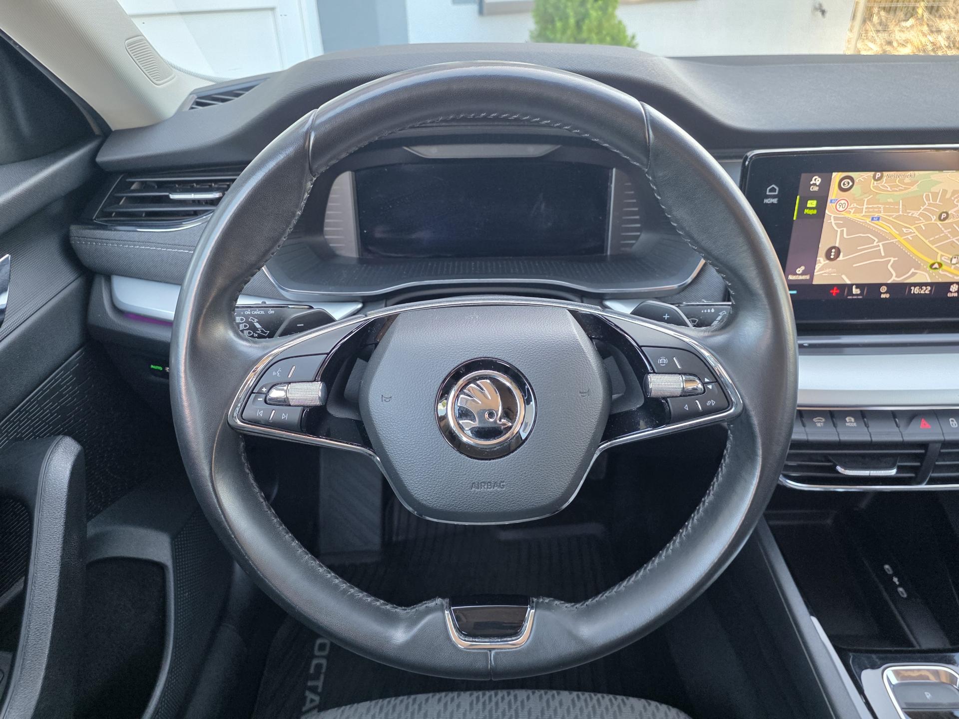 Škoda Octavia 1.5TSI 110kW DSG STYLE ČR NOVÉ – fotografie 13