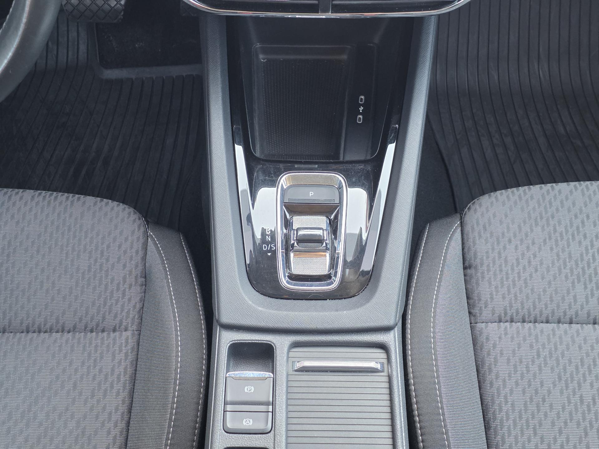 Škoda Octavia 1.5TSI 110kW DSG STYLE ČR NOVÉ – fotografie 15
