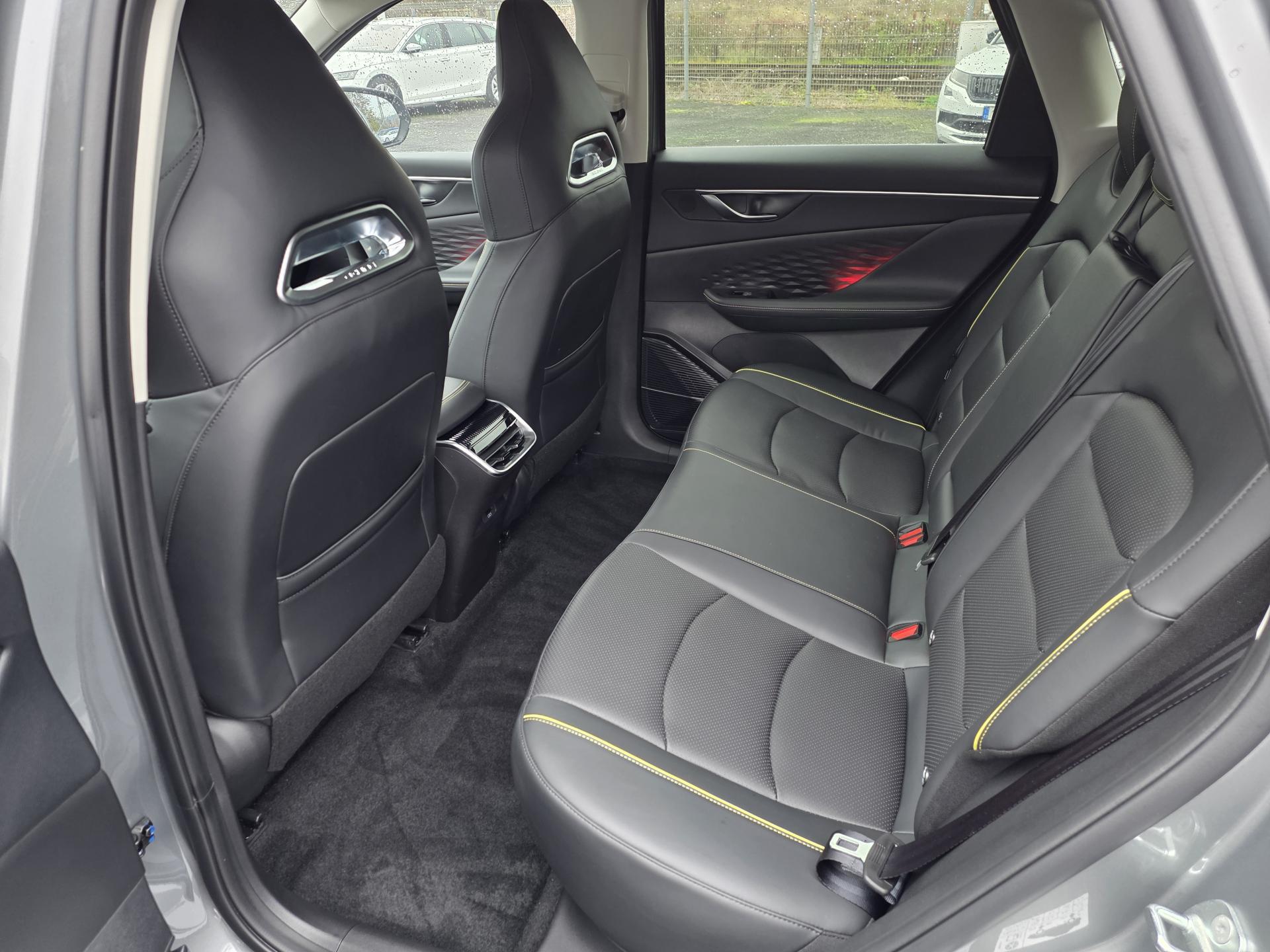 BAIC X55 1.5T 130KW AUTOMAT MAX.VÝBAVA – fotografie 10