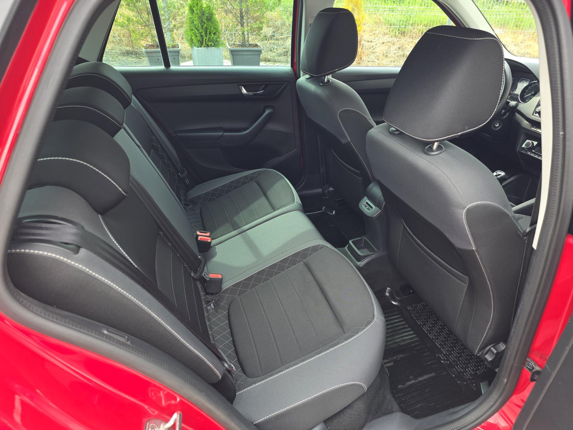 Škoda Fabia 1.0TSI 70kW STYLE ČR NOVÉ – fotografie 11