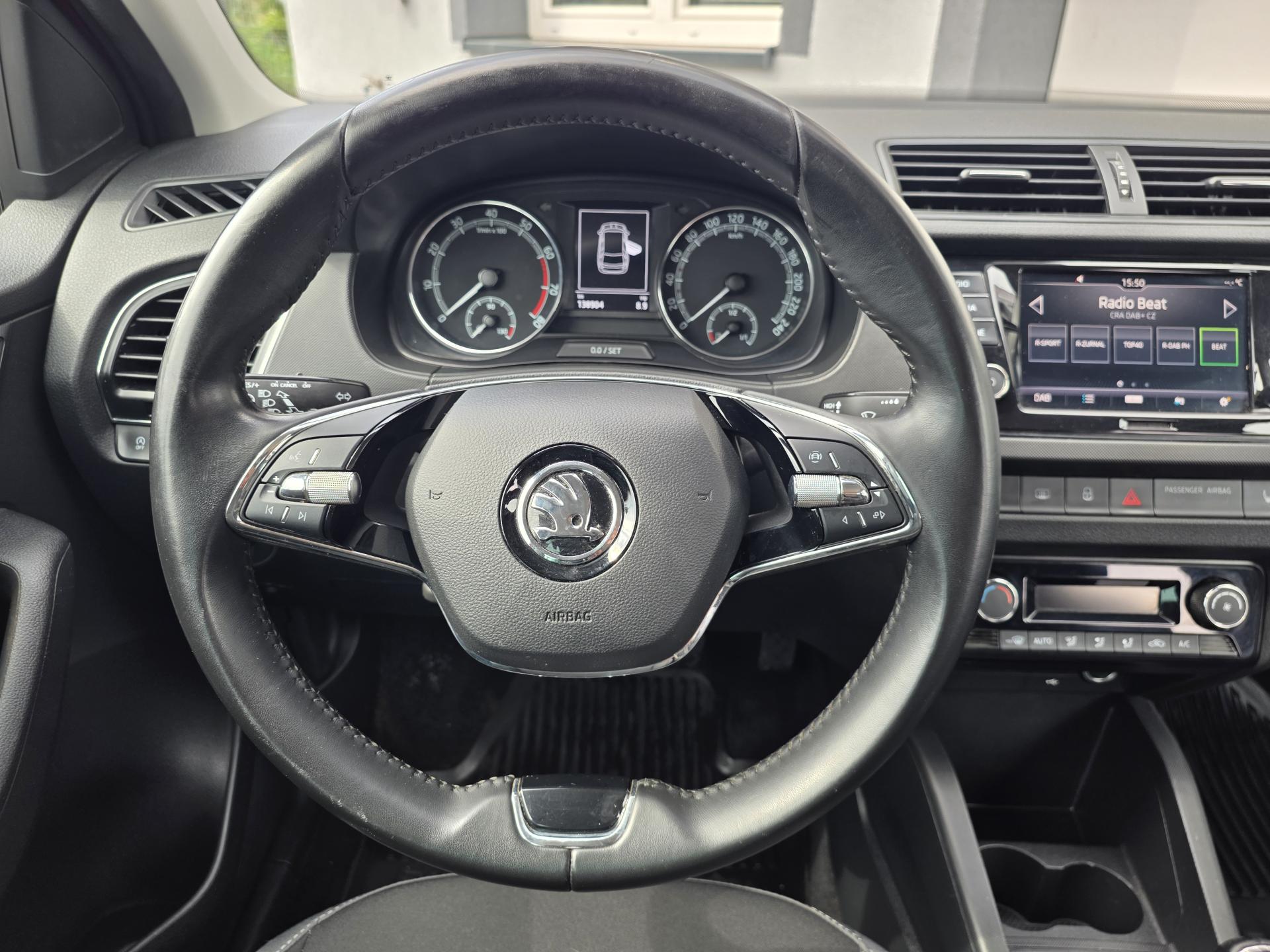 Škoda Fabia 1.0TSI 70kW STYLE ČR NOVÉ – fotografie 13