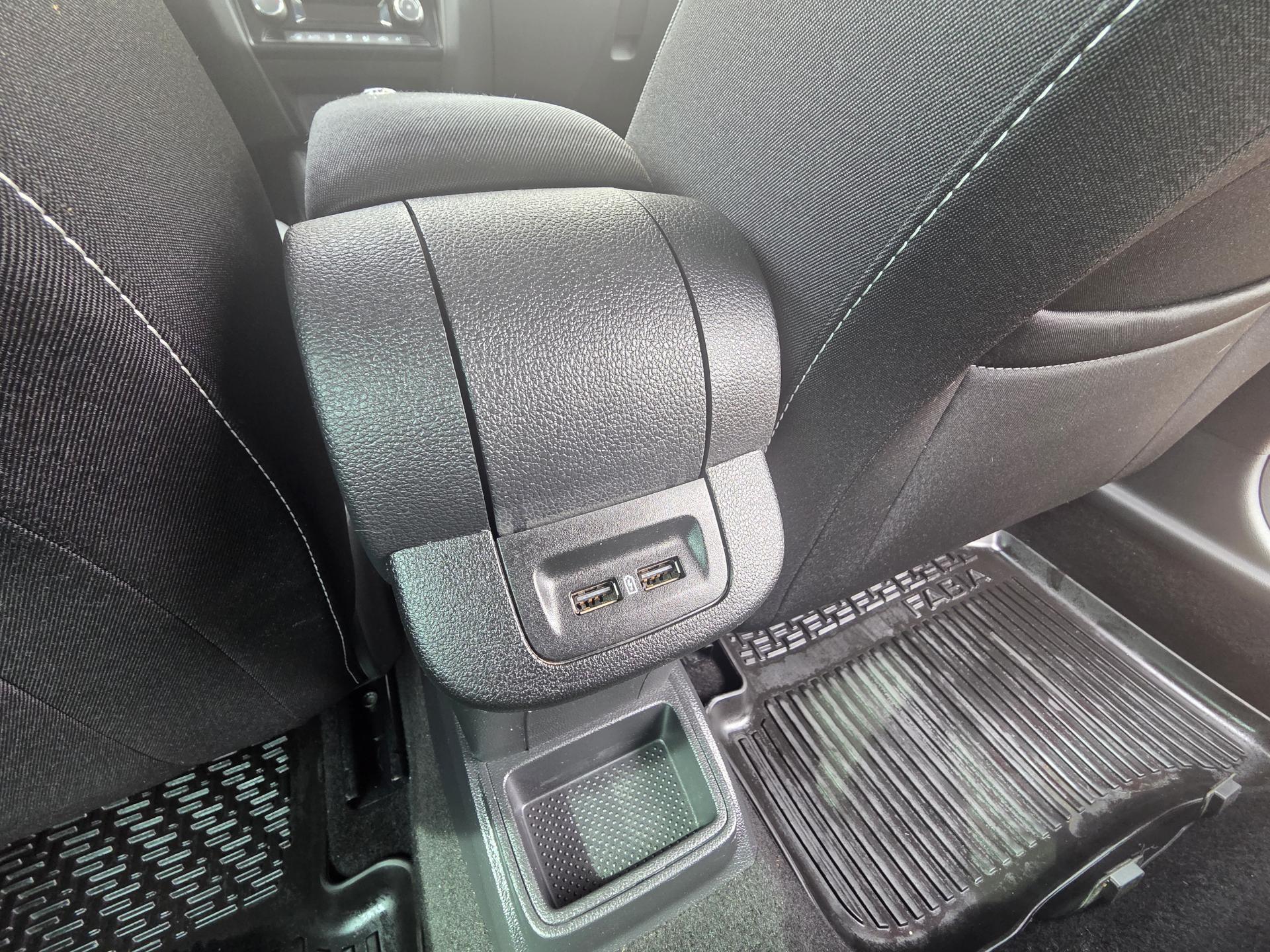 Škoda Fabia 1.0TSI 70kW STYLE ČR NOVÉ – fotografie 16