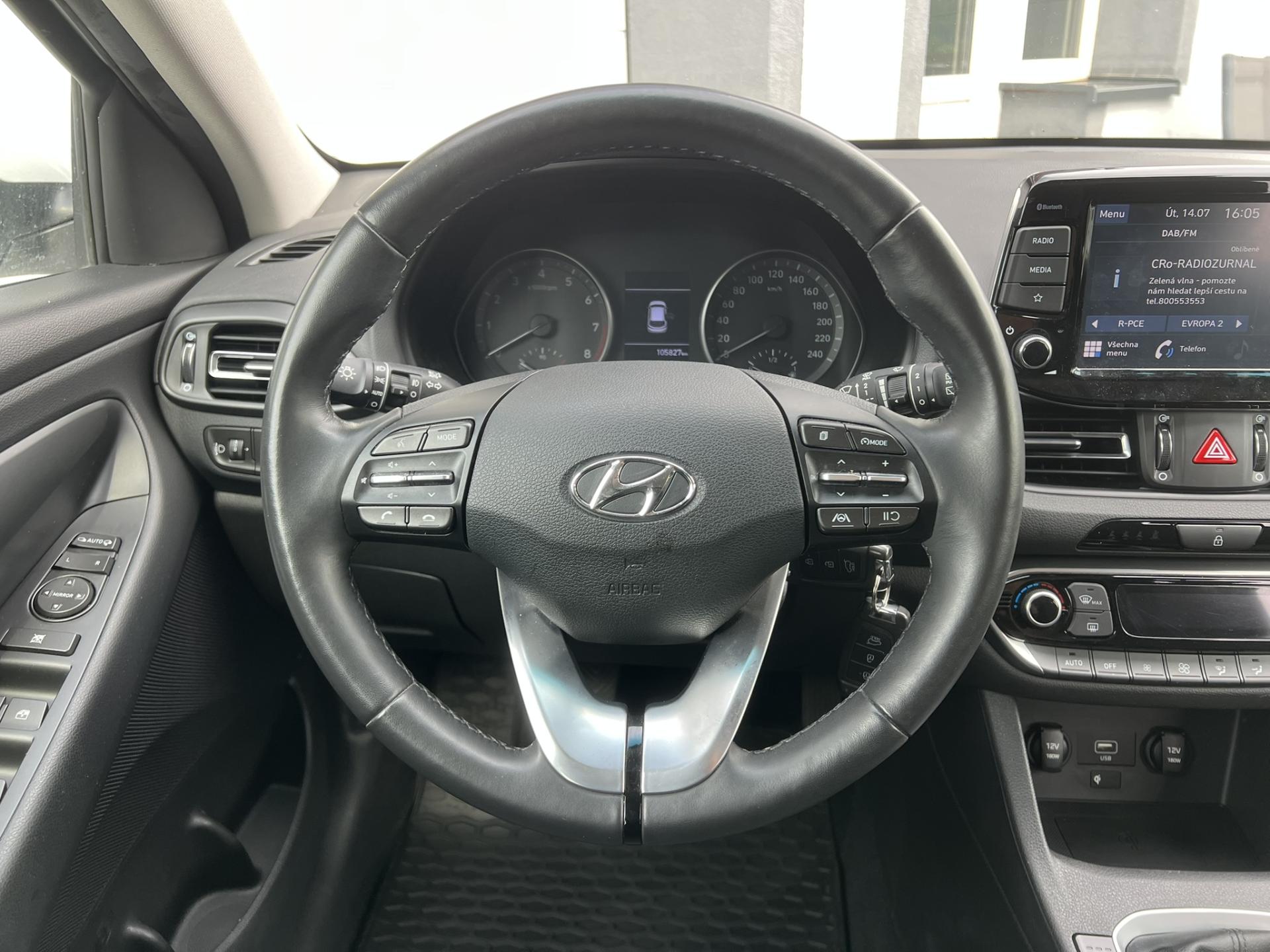 Hyundai i30 1.5T-GDi 118kW SMART ČR NOVÉ – fotografie 13