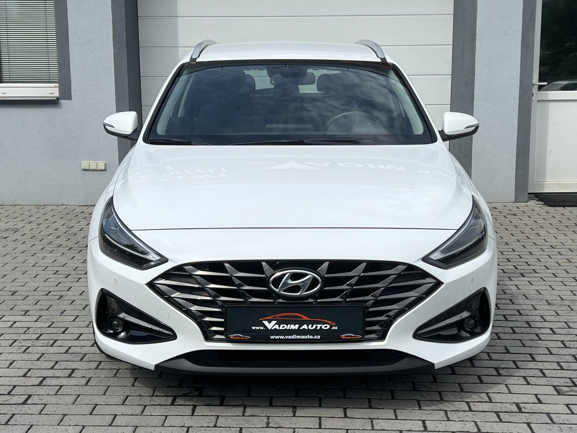 Hyundai i30 1.5T-GDi 118kW SMART ČR NOVÉ – fotografie 6