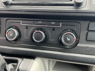 Volkswagen Transporter 2.0TDI 110kW DSG 1.MAJITEL ČR – fotografie 16