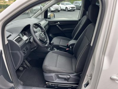Volkswagen Caddy 2.0TDI 75kW TAŽNÉ 1.MAJITEL ČR – fotografie 8