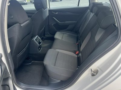 Škoda Octavia 2.0TDI TAŽNÉ 1.MAJITEL ČR NOVÉ – fotografie 9