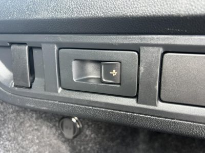 Škoda Octavia 2.0TDI TAŽNÉ 1.MAJITEL ČR NOVÉ – fotografie 18