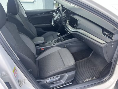 Škoda Octavia 2.0TDI TAŽNÉ 1.MAJITEL ČR NOVÉ – fotografie 11