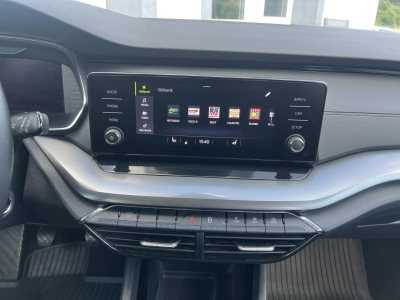 Škoda Octavia 2.0TDI TAŽNÉ 1.MAJITEL ČR NOVÉ – fotografie 14