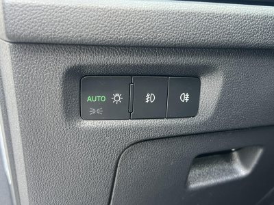 Škoda Octavia 2.0TDI TAŽNÉ 1.MAJITEL ČR NOVÉ – fotografie 16