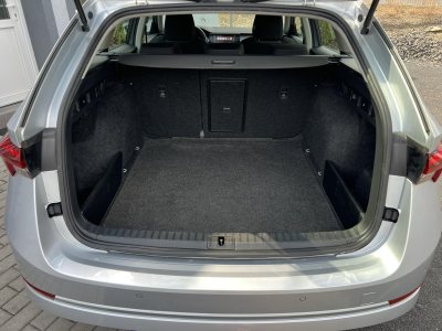 Škoda Octavia 1.5TSI 110kW STYLE TAŽNÉ – fotografie 23
