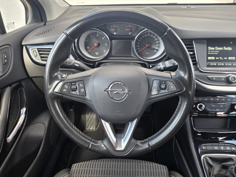 Opel Astra 1.5CDTi 90kW NAVI ČR NOVÉ – fotografie 13