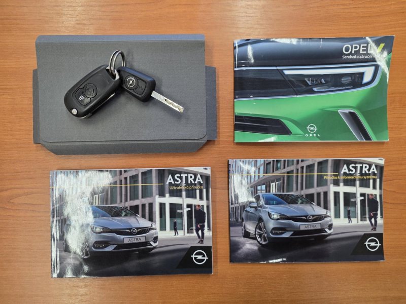 Opel Astra 1.5CDTi 90kW NAVI ČR NOVÉ – fotografie 18