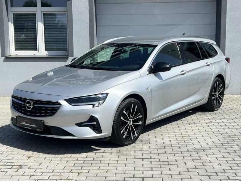 Opel Insignia 2.0CDTi 128kW AUTOMAT ELEGANCE – fotografie 3