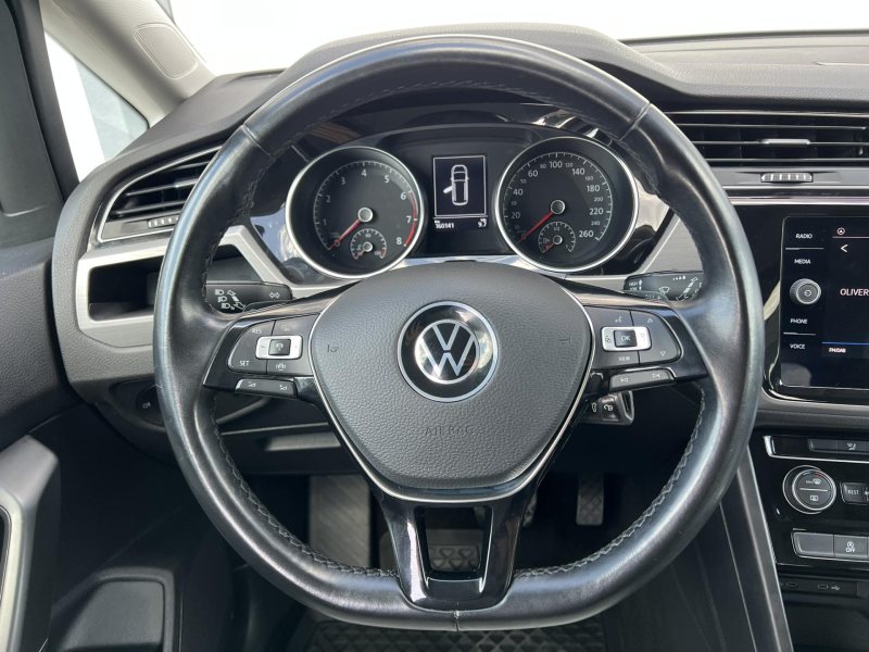 Volkswagen Touran 1.5TSI 110kW DSG 7.MÍST EVO – fotografie 14