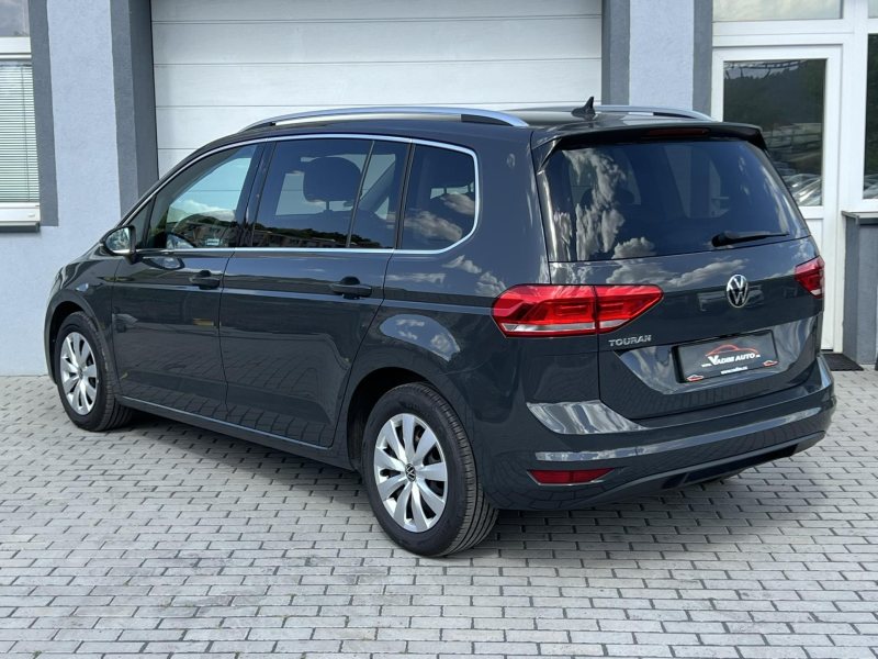 Volkswagen Touran 1.5TSI 110kW DSG 7.MÍST EVO – fotografie 4