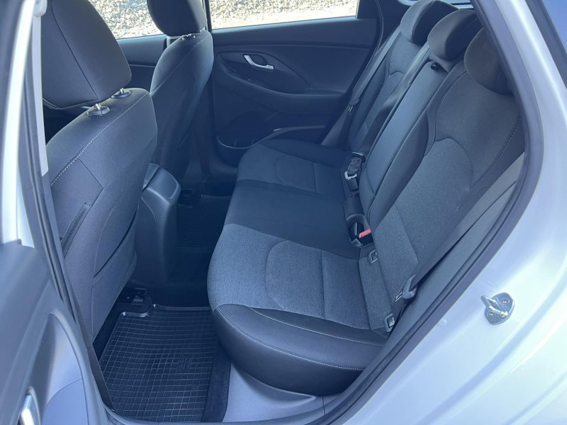 Hyundai i30 1.5T-GDi 118kW SMART KAMERA – fotografie 10