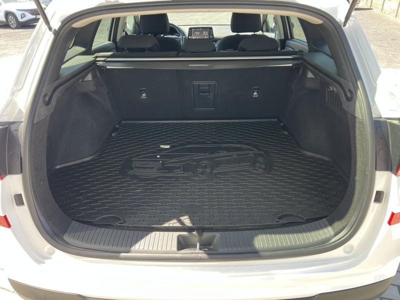Hyundai i30 1.5T-GDi 118kW SMART KAMERA – fotografie 19