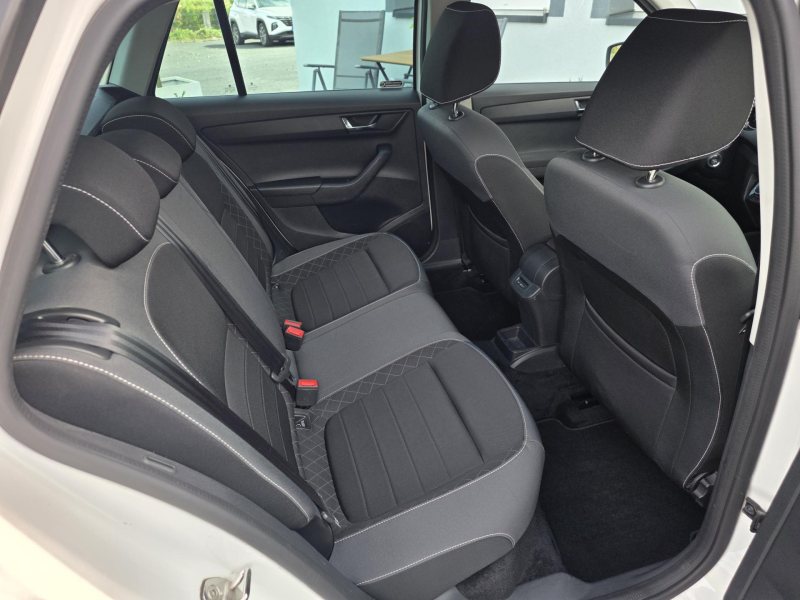 Škoda Fabia 1.0TSI 70kW STYLE 1.MAJITEL ČR – fotografie 11
