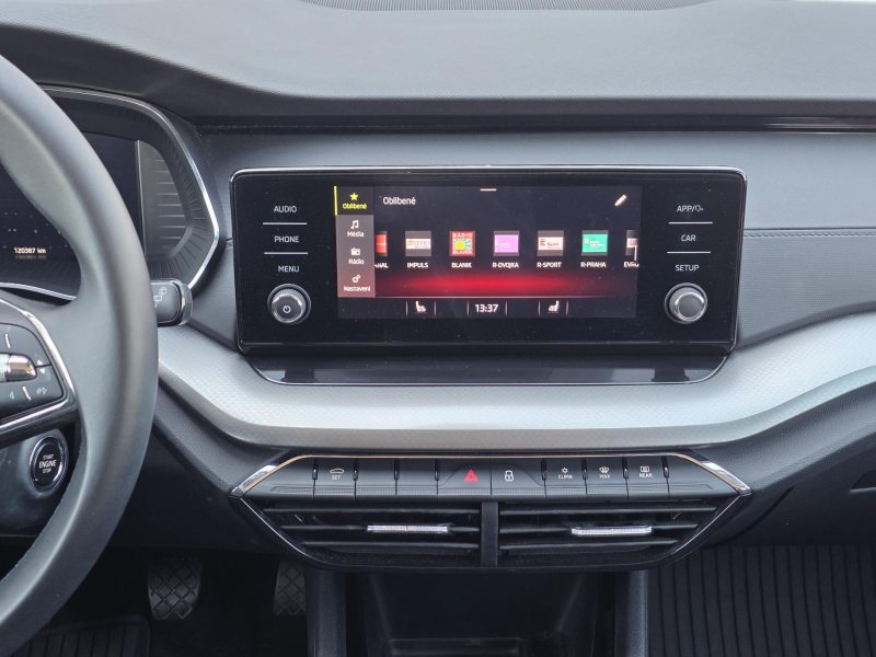 Škoda Octavia 2.0TDI AMBITON ČR NOVÉ 1.MAJ – fotografie 13