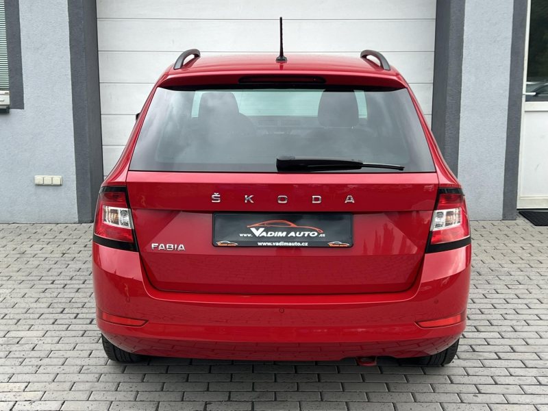 Škoda Fabia 1.0TSI 70kW STYLE ČR NOVÉ – fotografie 7