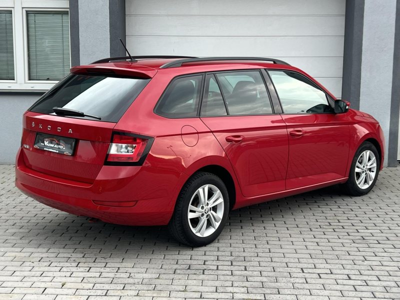 Škoda Fabia 1.0TSI 70kW STYLE ČR NOVÉ – fotografie 5