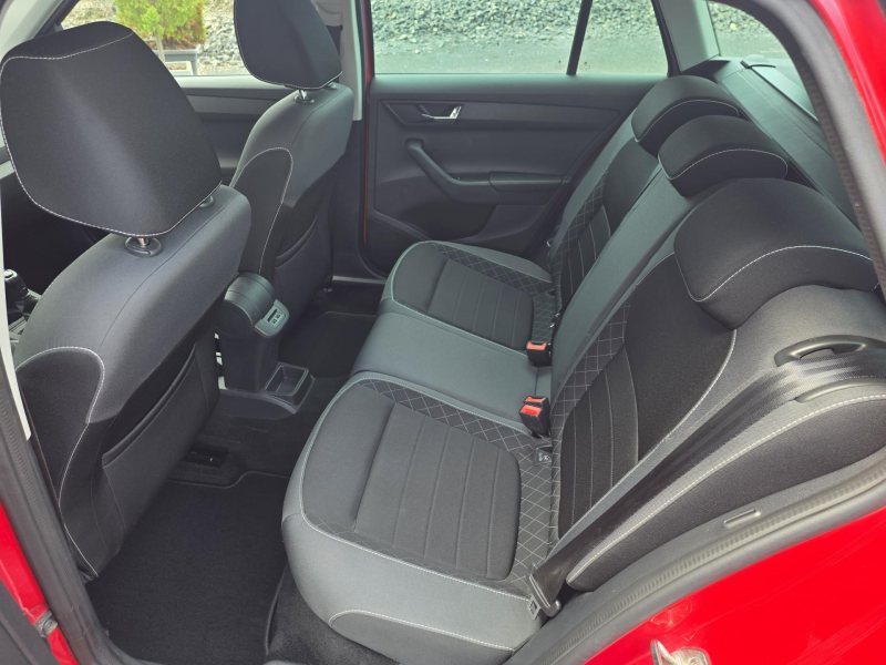 Škoda Fabia 1.0TSI 70kW STYLE ČR NOVÉ – fotografie 9