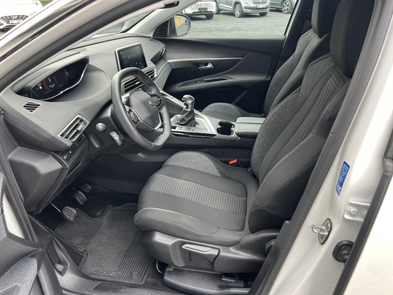 Peugeot 3008 1.5 HDI 130 KAMERA ČR NOVÉ – fotografie 8