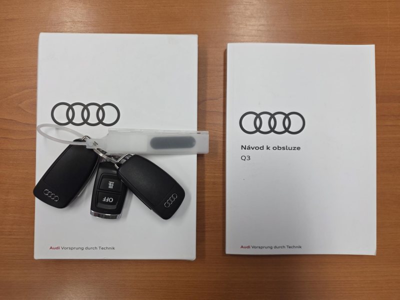 Audi Q3 SPORTBACK 2.0TFSI 140kW BUFÍK – fotografie 22