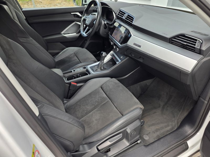 Audi Q3 SPORTBACK 2.0TFSI 140kW BUFÍK – fotografie 10