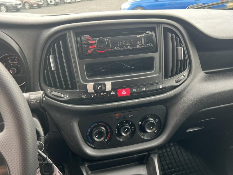 Fiat Dobló 1.4T CNG 88kW ČR NOVÉ – fotografie 10