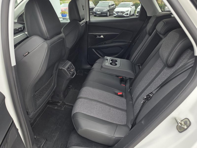 Peugeot 3008 1.5HDi 96kW ALLURE ČR NOVÉ – fotografie 10