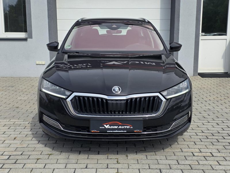 Škoda Octavia 2.0TDI 110kW 4x4 DSG STYLE – fotografie 6