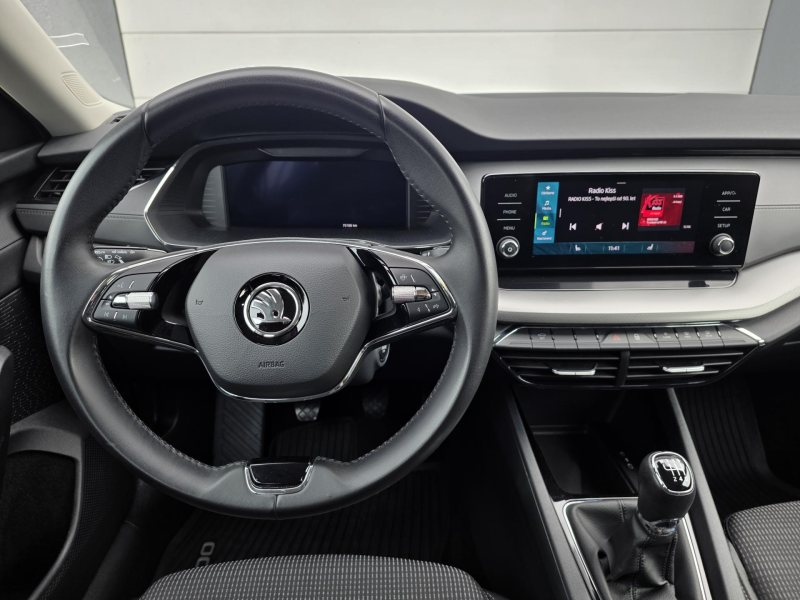 Škoda Octavia 2.0TDI AMBITION 1.MAJITEL ČR – fotografie 12
