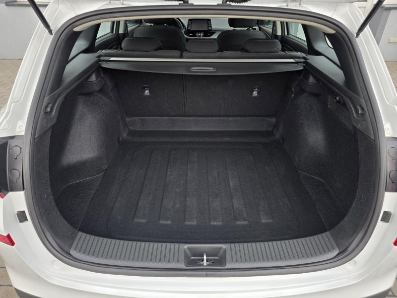 Hyundai i30 1.0T-GDi 88kW Comfort ČR NOVÉ – fotografie 19