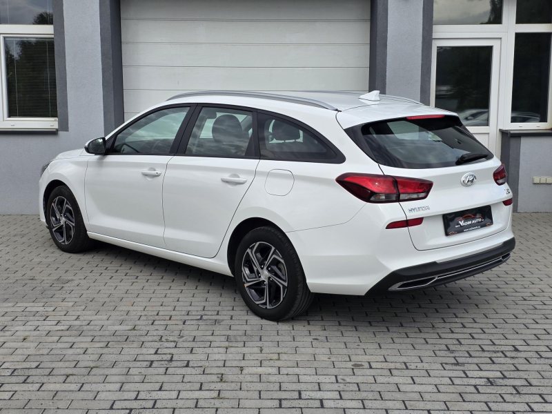 Hyundai i30 1.0T-GDi 88kW Comfort ČR NOVÉ – fotografie 5