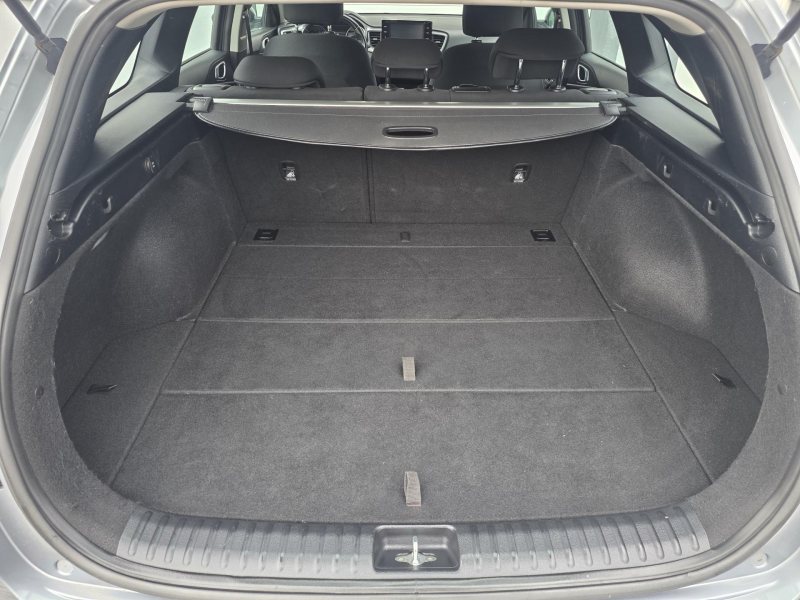 Kia Ceed 1.5T-GDi 118kW FRESH 1MAJITEL – fotografie 19