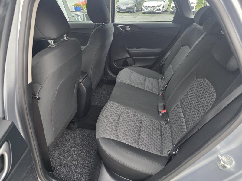 Kia Ceed 1.5T-GDi 118kW FRESH 1MAJITEL – fotografie 10