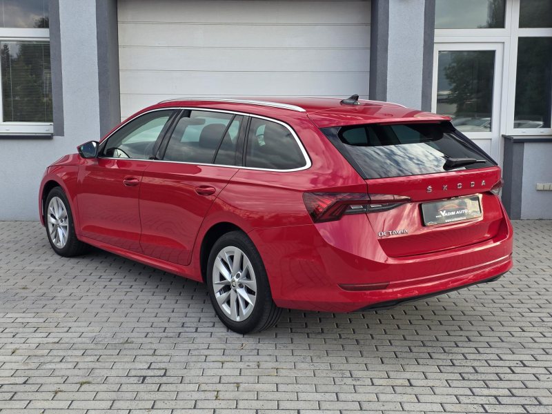 Škoda Octavia 2.0TDI DSG STYLE TAŽNÉ FULLLED – fotografie 5