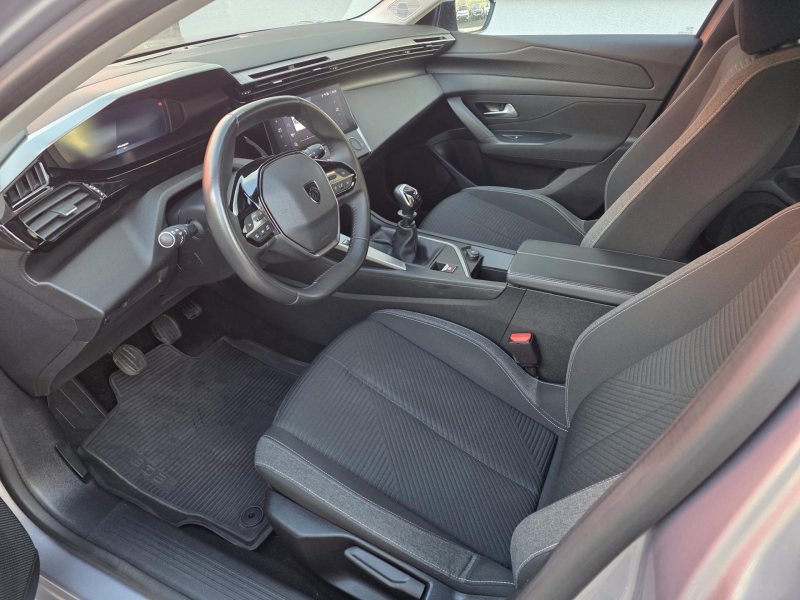 Peugeot 308 1.2PT 96kW  1.MAJITEL ČR – fotografie 8