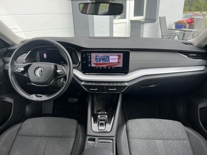 Škoda Octavia 2.0TDI DSG STYLE NOVÉ ČR – fotografie 12